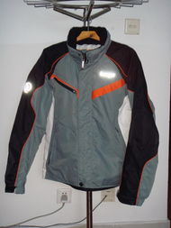 外貿(mào)服裝 運動服裝生產(chǎn)供應(yīng)商與服飾制造的專業(yè)指南